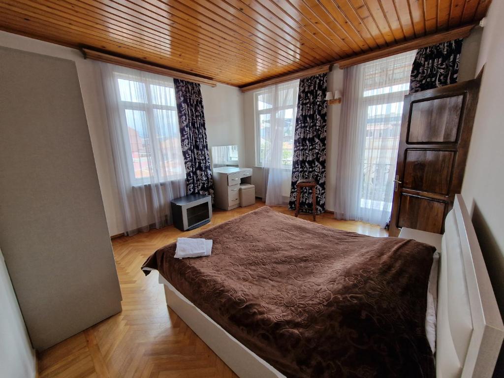 CATTALEYA room 3